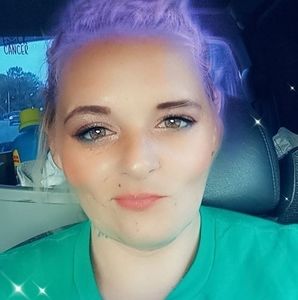 Meet your Posher, Ali